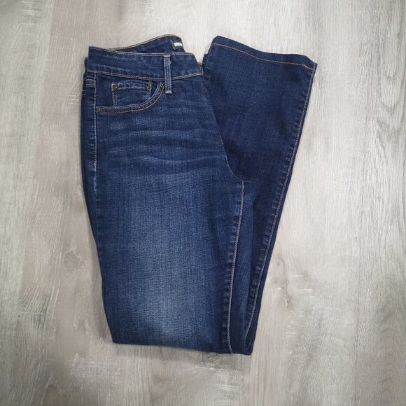 Levi's Bold Curve Silhouette Ladies Classic Rise Straight Size 6/28 Jeans - Picture 6 of 13